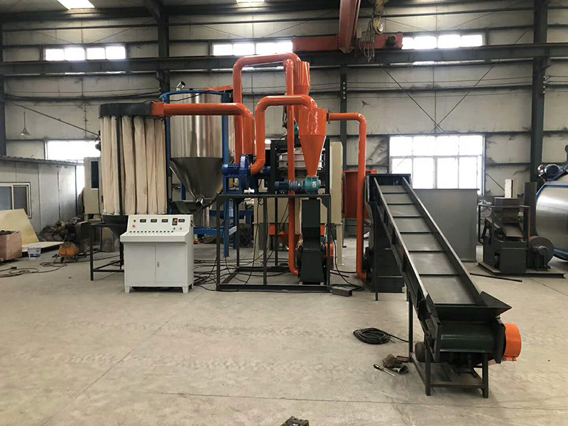 廢舊電路板回收設備成為當今社會的新需求